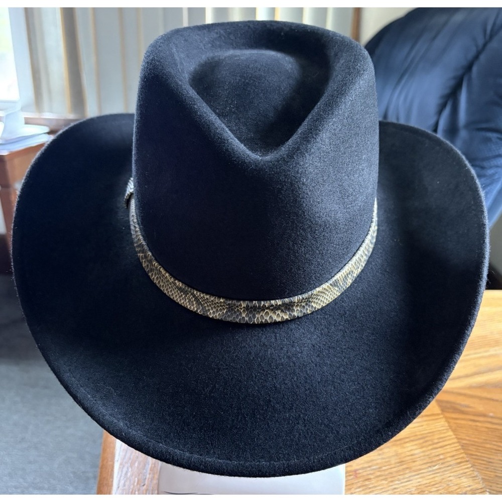 Western Black 100% Wool Cowboy Hat Snakeskin Band Liz Claiborne